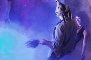 Justus Carriére und Elisabeth Taraba
Foto: ©Jenny Fitz Die Schauspieler Justus Carriére, Elisabeth Taraba, in "Ein Sommernachtstraum" des Sommertheaters Dessau-Rosslau auf der Wasserburg Rosslau