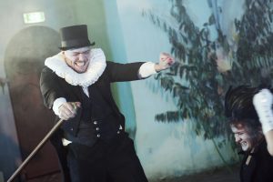 Jan Gugel und Mora Thurow
Foto ©Jenny Fitz Die Schauspieler Jan Gugel und Mora Thurow, in "Ein Sommernachtstraum" des Sommertheaters Dessau-Rosslau auf der Wasserburg Rosslau