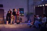 Tonia Fechter, Valentin Schade, Mora Thurow, Jona Hansen, Jacob Meinecke, Valentin Schade
Foto: ©Jenny Fitz Das Ensemble in "Was ihr Wollt" im Sommertheater Dessau Rosslau